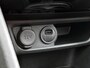 Peugeot 2008 SUV Crossway 130pk Automaat | Navigatie | Panoramadak | Achteruitrijcamera | Leder/Alcantara | Climate Control | Cruise Control | Parkeersensoren | Grip Control | Apple Carplay / Android Auto | Bluetooth | Elektrisch inklapbare spiegels | Automatisch dimlicht | Regensensor | Donker getint glas | 17" lichtmetalen velgen |