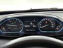 Peugeot 2008 SUV Crossway 130pk Automaat | Navigatie | Panoramadak | Achteruitrijcamera | Leder/Alcantara | Climate Control | Cruise Control | Parkeersensoren | Grip Control | Apple Carplay / Android Auto | Bluetooth | Elektrisch inklapbare spiegels | Automatisch dimlicht | Regensensor | Donker getint glas | 17" lichtmetalen velgen |