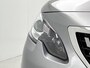 Peugeot 2008 SUV Crossway 130pk Automaat | Navigatie | Panoramadak | Achteruitrijcamera | Leder/Alcantara | Climate Control | Cruise Control | Parkeersensoren | Grip Control | Apple Carplay / Android Auto | Bluetooth | Elektrisch inklapbare spiegels | Automatisch dimlicht | Regensensor | Donker getint glas | 17" lichtmetalen velgen |