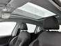 Peugeot 2008 SUV Crossway 130pk Automaat | Navigatie | Panoramadak | Achteruitrijcamera | Leder/Alcantara | Climate Control | Cruise Control | Parkeersensoren | Grip Control | Apple Carplay / Android Auto | Bluetooth | Elektrisch inklapbare spiegels | Automatisch dimlicht | Regensensor | Donker getint glas | 17" lichtmetalen velgen |