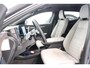 Renault Megane E-Tech comfort range iconic 60 kWh | Harman Kardon | Warmtepomp | SoH 98,6% | Adaptieve cruise | 360° Camera | 22 KW Lader |