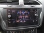 Volkswagen Tiguan 1.5 TSI ACT Highline Business R / AUTOMAAT / PANO / ACC / Carplay / Stoelverwarming