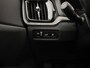 Volvo V60 2.0 T6 Recharge AWD Inscription (Plug-in) (INCL-BTW) Aut. *PANO | LEATHER | FULL-LED | MEMORY-PACK | KEYLESS | DIGI-COCKPIT | NAVI-FULLMAP | HEATED-SPORTSEATS | ECC | CRUISE | DAB | TOWBAR | 19''ALU*