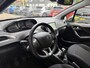 Peugeot 208 1.2 82pk Signature | Weinig kilometers | Navigatie | Cruise Control | Parkeersensoren | Privacy Glass | Lichtmetalen velgen