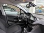 Peugeot 208 1.2 82pk Signature | Weinig kilometers | Navigatie | Cruise Control | Parkeersensoren | Privacy Glass | Lichtmetalen velgen