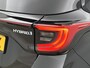 Toyota Yaris 1.5 Hybrid Executive Bi-tone | BTW voertuig | Head-Up Display | Dodehoek detectie | Parkeersensoren voor+achter | Stoelverwarming | Apple CarPlay/Android auto | Onderweg-naar-dealer