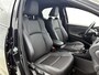 Toyota Yaris 1.5 Hybrid Executive Bi-tone | BTW voertuig | Head-Up Display | Dodehoek detectie | Parkeersensoren voor+achter | Stoelverwarming | Apple CarPlay/Android auto | Onderweg-naar-dealer