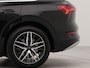 Audi E-tron e-tron 50 quattro Launch edition plus 71 kWh panorama dak | SoH 98,6 % | Appconnect | Electr. schuif panorama dak | Parkeersensoren voor en achter | Navigatie | Rubber koffermat | Warmtewerend glas | LM velgen 20"| Parkeersensoren voor en ach