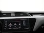 Audi E-tron e-tron 50 quattro Launch edition plus 71 kWh panorama dak | SoH 98,6 % | Appconnect | Electr. schuif panorama dak | Parkeersensoren voor en achter | Navigatie | Rubber koffermat | Warmtewerend glas | LM velgen 20"| Parkeersensoren voor en ach