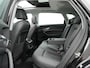 Audi E-tron e-tron 50 quattro Launch edition plus 71 kWh panorama dak | SoH 98,6 % | Appconnect | Electr. schuif panorama dak | Parkeersensoren voor en achter | Navigatie | Rubber koffermat | Warmtewerend glas | LM velgen 20"| Parkeersensoren voor en ach