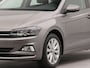 Volkswagen Polo 1.0 TSI Comfortline Automaat | Parkeersensoren voor en achter | Airco | Bluetooth | Apple Carplay |