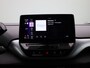Volkswagen ID.4 Life 77 kWh 204 PK | Climate Control | Stoelverwarming | Stuurverwarming | Cruise Control Adaptief | Parkeersensoren Voor + Achter | Navigatie | Apple Carplay | Android Auto |