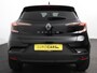 Renault Captur 1.3 TCe Techno 160pk automaat | DEMO ! | Climate control Adaptieve cruise control Camera Parkeersensoren LED Verwarmde voorstoelen Stuurverwarming Navigatie Apple Carplay/ Android Auto Keyless