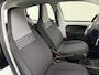 Volkswagen Up! 1.0 BMT move up! Airco / Navi / bluetooth / Tel. / Centr. Vergr. / LM Velgen