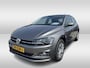 Volkswagen Polo 1.0 TSI Comfortline Executive Navigatie / Parkeersensoren / Trekhaak / Cruise control / Airco / App-connect