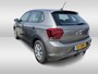 Volkswagen Polo 1.0 TSI Comfortline Executive Navigatie / Parkeersensoren / Trekhaak / Cruise control / Airco / App-connect