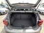 Volkswagen Polo 1.0 TSI Comfortline Executive Navigatie / Parkeersensoren / Trekhaak / Cruise control / Airco / App-connect