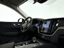 Volvo XC60 T6 Plug-in hybrid AWD Core Bright | Panoramadak | Park assist | Stoel- en Stuurverwarming | Trekhaak
