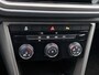 Volkswagen T-Roc 1.0 TSI Style 110 PK | handgeschakeld | Cruise Control Adaptief | Airco | Bluetooth | Parkeersensoren voor en achter |