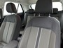 Volkswagen T-Roc 1.0 TSI Style 110 PK | handgeschakeld | Cruise Control Adaptief | Airco | Bluetooth | Parkeersensoren voor en achter |