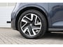 Volkswagen ID. Buzz 204pk Pro 77kWh | SoH 100% | Trekhaak | Achteruitrijcamera | Stoelverwarming | Navigatie | App Connect