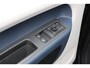 Volkswagen ID. Buzz 204pk Pro 77kWh | SoH 100% | Trekhaak | Achteruitrijcamera | Stoelverwarming | Navigatie | App Connect