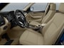 BMW X1 sDrive18i Executive | X-line | Cruise control | Stoelverwarming | Sportstuur | Dakrails | Middenarmsteun | 17 inch | Mistlampen | Airco | Origineel | Youngtimer