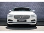 Volvo V90 2.0 T6 Plug-in hybrid AWD Plus Bright | Adaptieve Cruise Control | Panoramadak | 360° Parkeercamera | Harman Kardon Audio | Stoel-/Stuur-/Voorruitverwarming | Dodehoek Detectie |