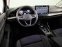 Volkswagen Golf 1.5 eHybrid Style Edition 204 pk Automaat (DSG) | Verlengde garantie | Navigatie via App | Parkeersensoren (Park assist) | Achteruitrijcamera | Stoel/stuur verwarming |