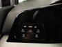 Volkswagen Golf 1.5 eHybrid Style Edition 204 pk Automaat (DSG) | Verlengde garantie | Navigatie via App | Parkeersensoren (Park assist) | Achteruitrijcamera | Stoel/stuur verwarming |