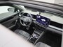 Volkswagen Tayron 1.5 eHybrid R-Line Edition 272PK | SoH 100% | Panoramadak | Trekhaak | Navigatie Groot Scherm | 360 Camera | Head-Updisplay | Stoelverwarming Voor & Achter | Elektrische Achterklep | Black Style