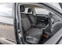 Volkswagen T-Roc 1.0 TSI 110pk Style | App Connect | Clima | Achteruitrijcamera | 17" Velgen