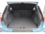 Volvo EX40 Single Ex. Range Ultra 82 kWh / Panorama schuif-kanteldak / 360 Camera / Harman Kardon / Trekhaak / Stuur- en stoelverwarming / Adaptive Cruise / Elektrische best.stoel met geheugen