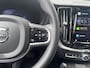 Volvo XC60 2.0 T6 Plug-in hybrid AWD Plus Bright | Panoramadak | Harman Kardon | Memory stoelen |