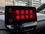 Volkswagen ID.3 First Plus 58 kWh 204 pk | Achteruitrijcamera | Stoel/stuur verwarming | Navigatie |