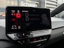 Volkswagen ID.3 First Plus 58 kWh 204 pk | Achteruitrijcamera | Stoel/stuur verwarming | Navigatie |