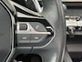 Peugeot 3008 1.6 e-THP GT Line / Trekhaak 1550 KG trekgewicht / Panoramadak / Stoelverwarming / Voorruitverwarming / Keyless Entry & Start / All Season banden / 360 Camera /