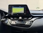 Toyota C-HR / C-HR+ 2.0 Hybrid Style Luxury / Trekhaak (725KG) / Cruise Control / Airco / Dodehoek Detectie / Achteruitrij Camera / Apple Carplay&Android Auto / Keyless Entry /