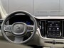 Volvo V60 2.0 B3 Core intellisafe/ keyless entry/ climate line/ 19 inch/ extra getint glas
