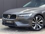 Volvo V60 2.0 B3 Core intellisafe/ keyless entry/ climate line/ 19 inch/ extra getint glas