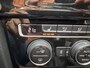 Volkswagen Golf 1.6 TDI Connected Series / PANORAMADAK / NAVI / CRUISE