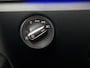Volkswagen e-Up! e-up! 82 PK | Automaat | Achteruitrijcamera | Stoelverwarming | Climate Control | Privacy Glass | Lichtmetalen velgen |
