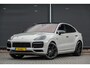 Porsche Cayenne Coupé 3.0 E-Hybrid 462Pk Aut. | Platinum Edition | Luchtvering | Sport-Design Pakket | 360° Camera | Panoramadak | 22''