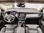 Volvo V90 2.0 T6 Plug-in Hybrid AWD Core Bright | PHEV Long Range | Harman Kardon Audio | Trekhaak | Achteruitrijcamera | Parkeersensoren | Keyless Entry | Elektrische Achterklep | Elektrisch Verstelbare Voorstoelen | Cruise Control Adaptief | BLIS | Navigatie | Apple Carplay | Android Auto