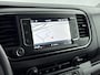 Peugeot Expert 120pk Long Asphalt | Camera | 3Pers. | Navigatie | Vloerplaat | Wandenafwerking | Carplay | Stoelverwarming | Parkeresensoren | Cruis Control