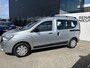 Dacia Dokker 1.3 TCe Stepway Camping accessoires ( let op geen garantie op accessoires en stroomaansluitingen ) ( mevrouw komt matras nog brengen ) eerst Poetsen en reinigen dan adverteren
