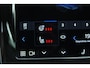 Volvo V60 T6 Plug-in hybrid AWD Plus Bright | Elektrische voorstoelen met geheugenfunctie | Stoel-/ stuurwielverwarming | Verwarmbare achterbank | Elektrisch bedienbare achterklep | Lederen bekleding | Apple CarPlay, Android Auto | Adaptive Cruise Control | Park Assist voor + achter incl. camera