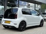 Volkswagen Up! 1.0 *!* R-LINE *!* ECC/ CRUISE/ 17 INCH/ CAMERA/ STOELVERWARMING *!*
