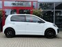 Volkswagen Up! 1.0 *!* R-LINE *!* ECC/ CRUISE/ 17 INCH/ CAMERA/ STOELVERWARMING *!*