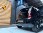 Volkswagen Up! 1.0 Street up! Pano | Leer | Airco | Navi